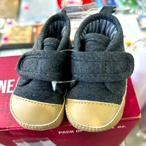 NEW BORN BABY SHOES FOR BOY